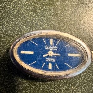 Vintage Sterling silver Vulcain 17 jewels watch